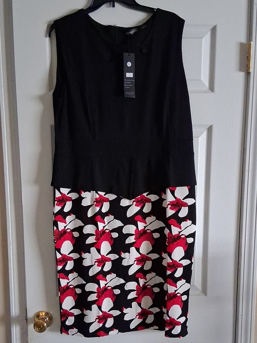 Black Floral Sheath Dress with Red & White Bloom Pattern